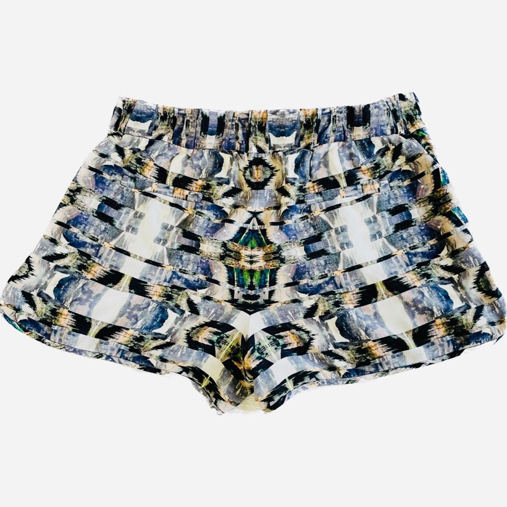 INTERMIX | M | Silk Aztec Lavender Lilac Soft Mini Shorts w/ Pockets & Stretch - Picture 8 of 16